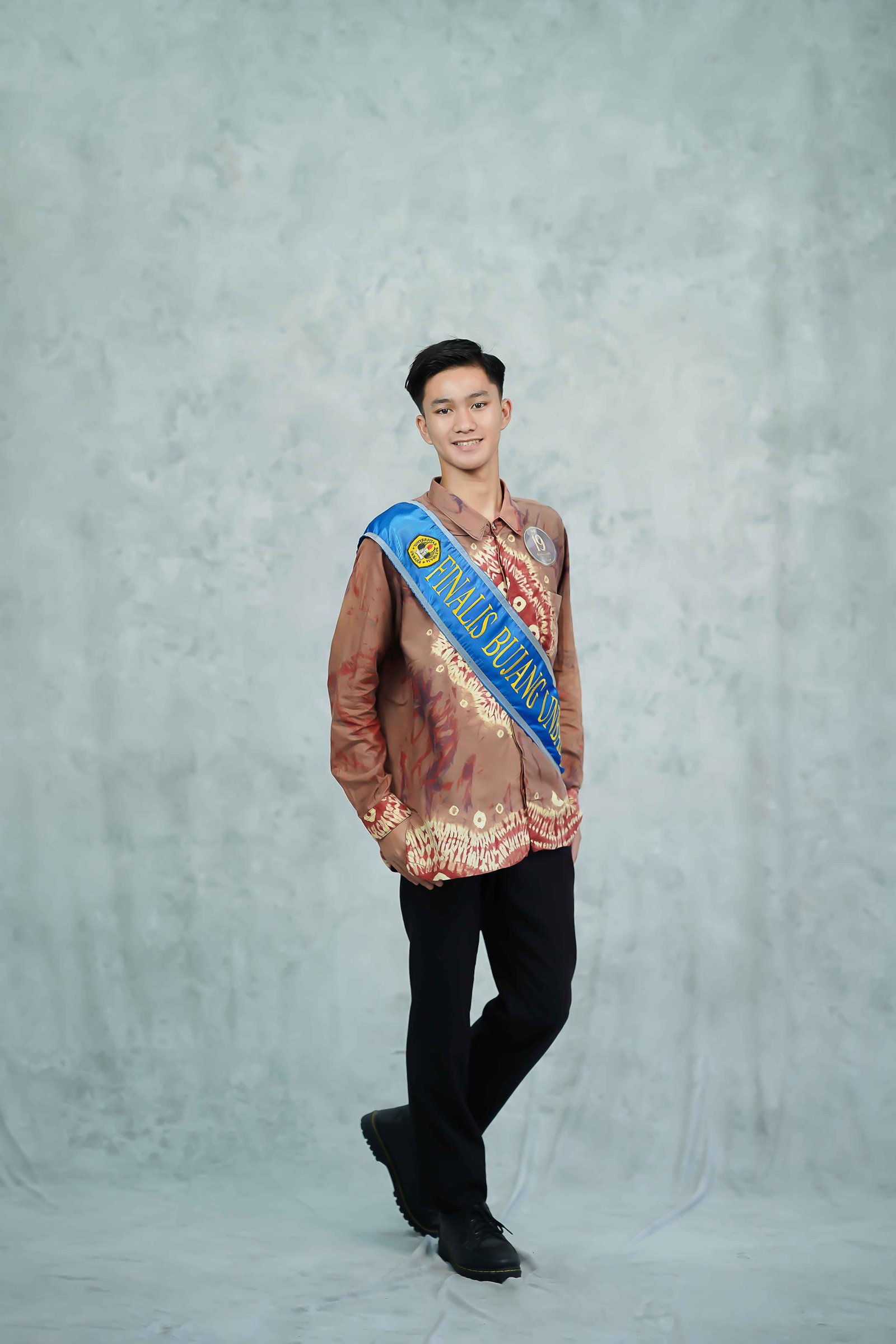 Aura Axcel Maulana